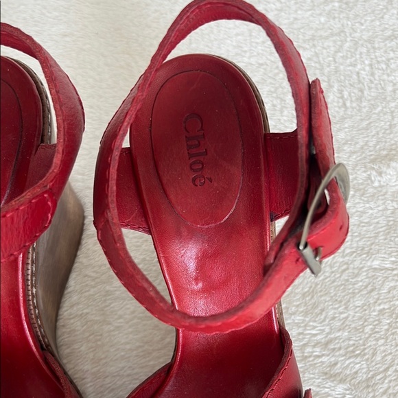 Chloe Women's Red Leather Sandals - Picture 2 of 10